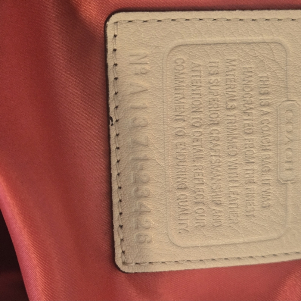 Coach Large Purse Straw - Picture 6 of 16